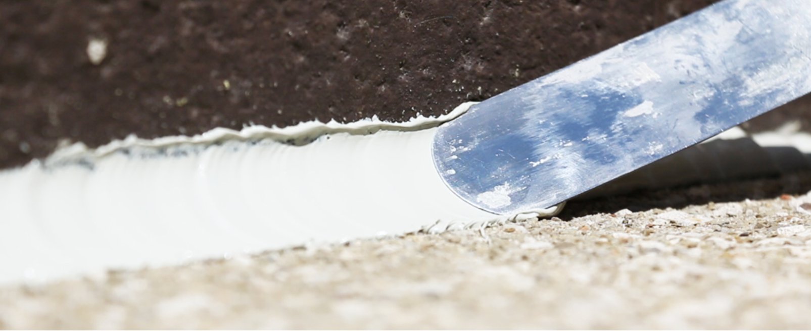 Tips for Applying Waterproof Caulking on Concrete